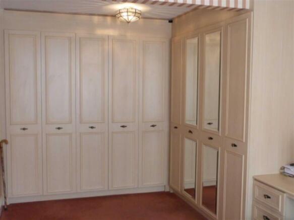 BEDROOM 1
