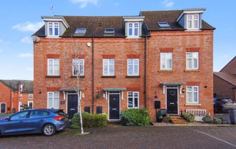 Letitia Avenue, Meriden, CV7