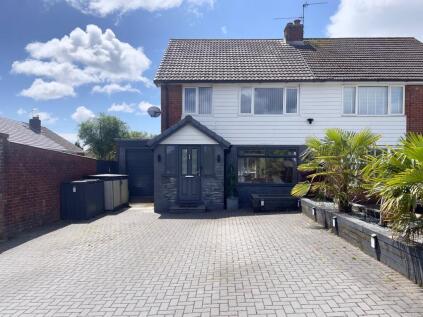 Uplands Crescent, Llandough