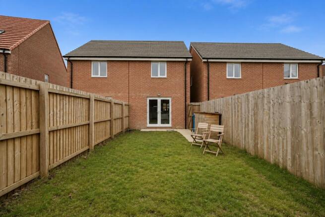 2 bed Semi-Detached for sale Image 11