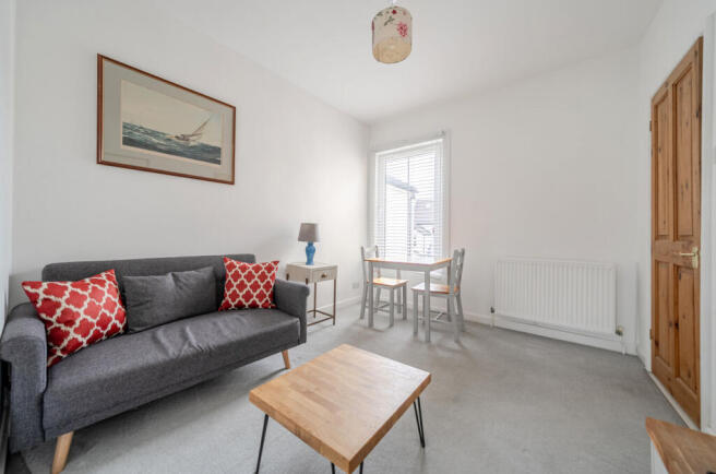 1423596-4-69ab18d...