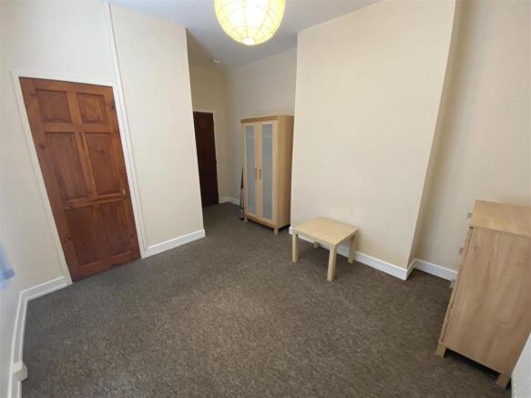 Living / Bedroom Space