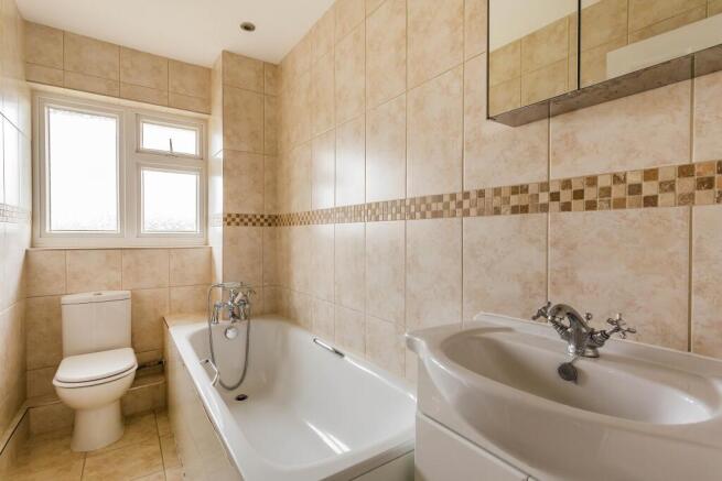 5 Elstead Court -bat