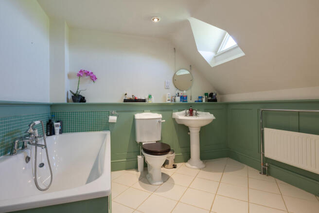 Photo 10