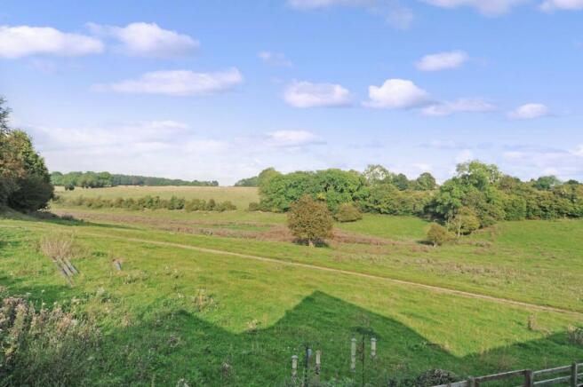 4 Milk Hall Barns - 