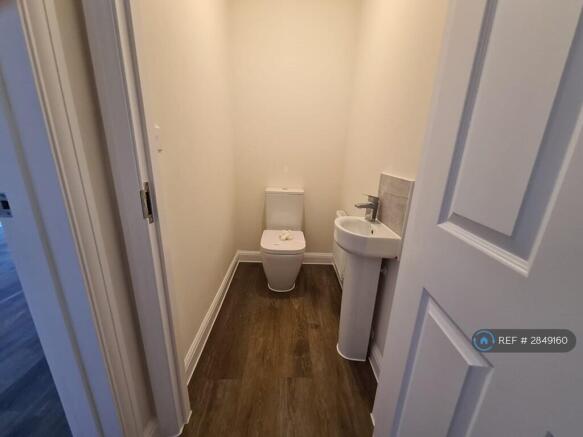 Guest Toilet - Downstairs