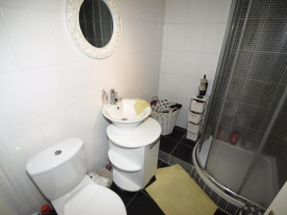 Shower room 