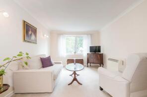 Flat 36, Homepoint House, Mersham Gardens, Southampton SO18 6TX