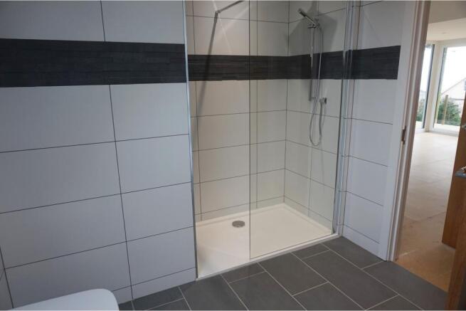 Master En-suite