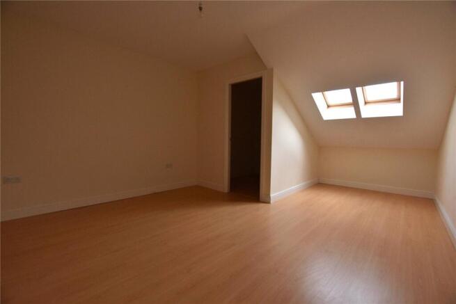 2 bed Apartment for sale Image 10