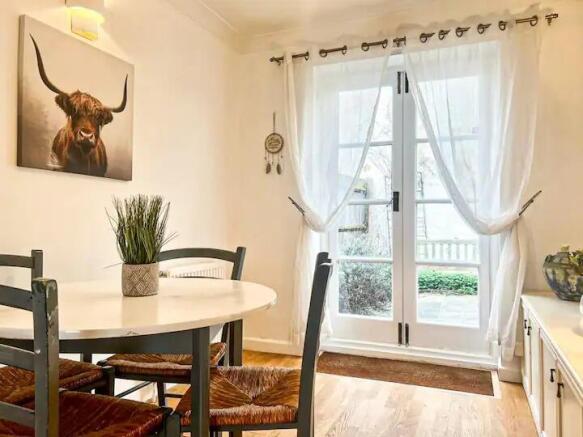Apartment in Hove, Brighton and Hove - View 5