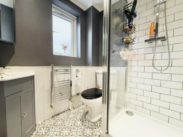 En-Suite Shower Room