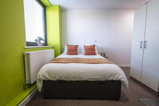 Studio to rent Image 9
