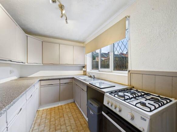 2 bed Terraced for sale Image 5