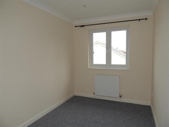 Bedroom 3: