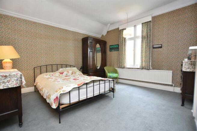 bed 2.JPG