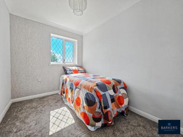 2 bed Apartment for sale Image 8