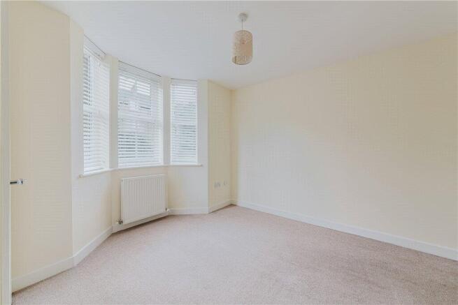 3 bed End of Terrace to rent Image 9