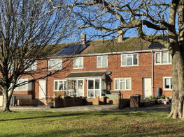 19, Chantry Close, Taunton TA2 8EN