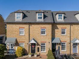 2, Regent Mews, Benrek Close, Hainault, Ilford IG6 2QB