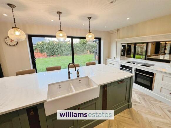 Open Plan Kitchen/Living Room