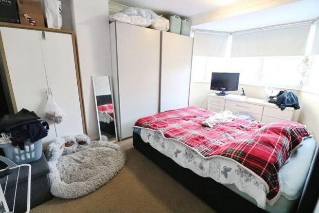 3 bed Terraced for sale Image 5