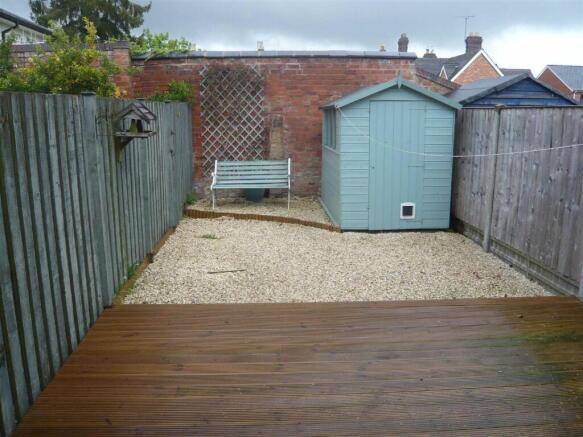 1 Lyttleton Square- garden.jpg