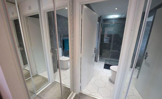 Dressing area ...