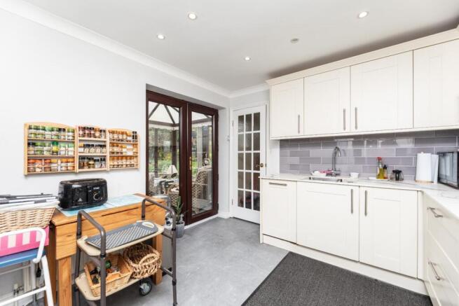 3 bed Detached for sale Image 7