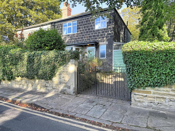 3-bed semi-detached on Grosvenor Mount, Headingley Hill Conservation Area, Leeds, £535,000