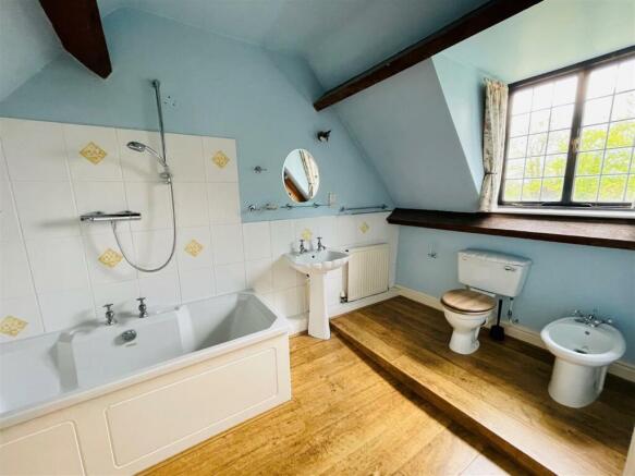 thelaurelsens.jpg