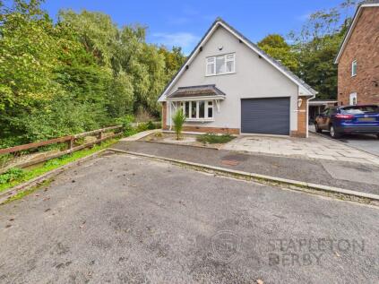 Stanley Avenue, Rainford, WA11