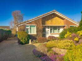 10, St Cuthberts Lane, Locks Heath, Southampton SO31 6QR