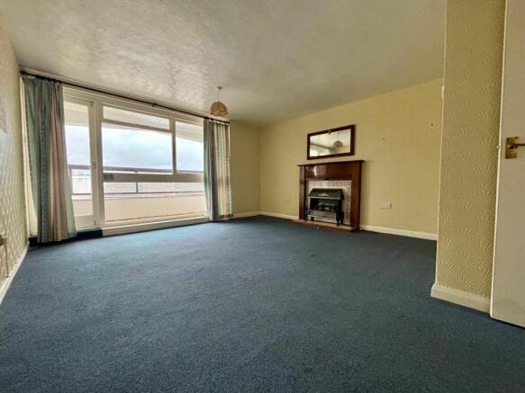 Lounge Dining Room