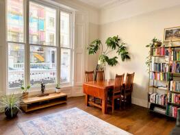 Flat A, 16, Pembridge Gardens, London W2 4DU