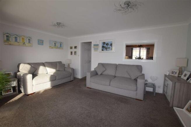 Extended Lounge