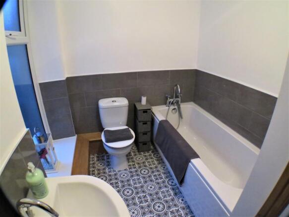 Photo 37