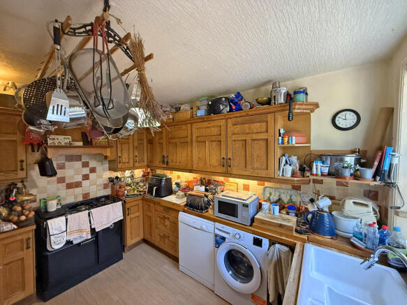 4 bed Terraced for sale Image 4