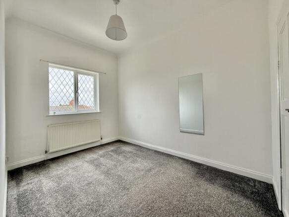 3 bed Semi-Detached for sale Image 6