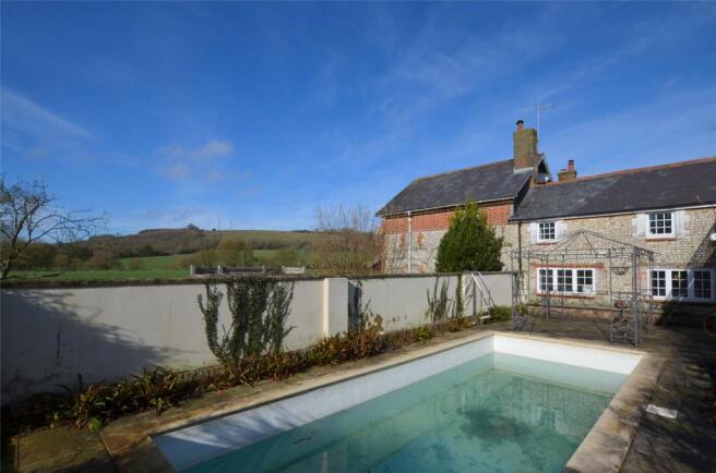 Swimming Pool & View