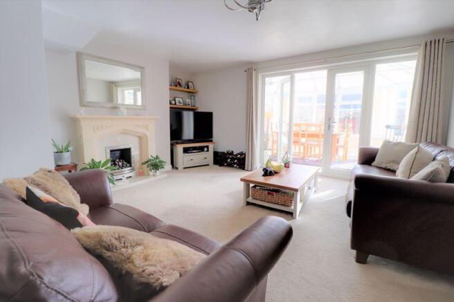Spacious Lounge