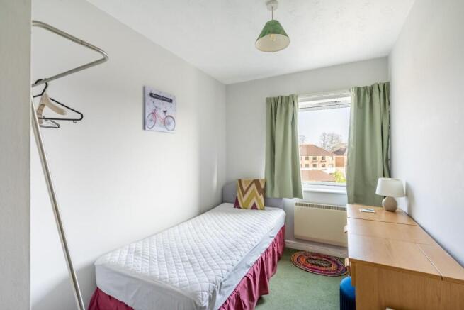 2 bed Apartment for sale Image 9