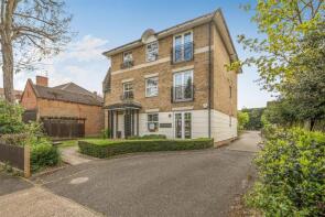 8, Burlington Court, Lovelace Gardens, Surbiton KT6 6RU