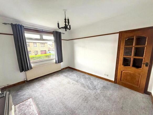 Haythorns Avenue, Silsden photo 4