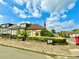 31, Winston Avenue, London NW9 7LA