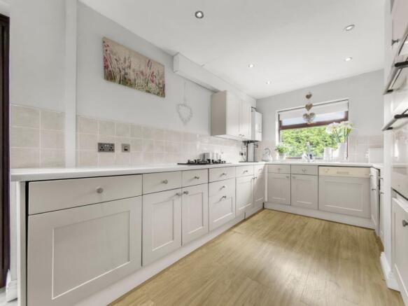 Bath Springs, Ormskirk, L39 photo 4