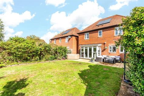 Corbetts Way, Thame, Oxfordshire, OX9