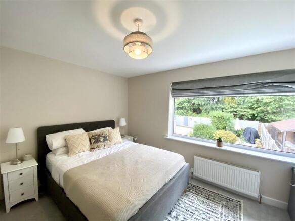 BEDROOM 2