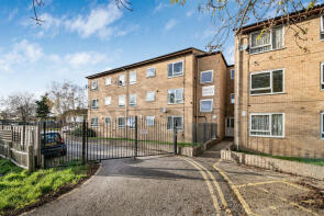 26, Abbots Court, Claret Gardens, South Norwood, London SE25 6RR