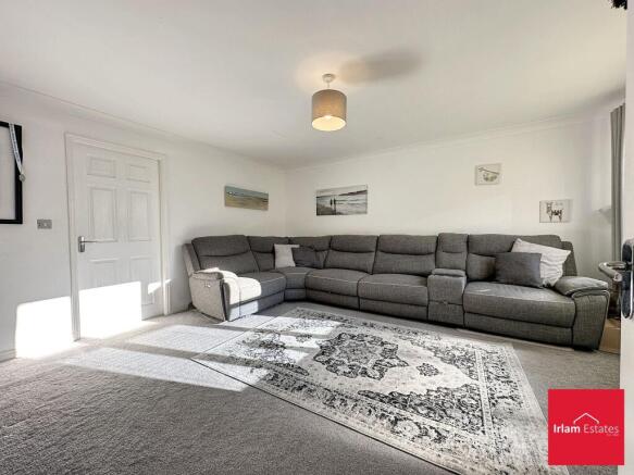 Townsgate Way, Irlam, M44 photo 4